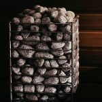 I benefici della sauna: frequenza consigliata e quando evitarla per proteggere corpo e mente