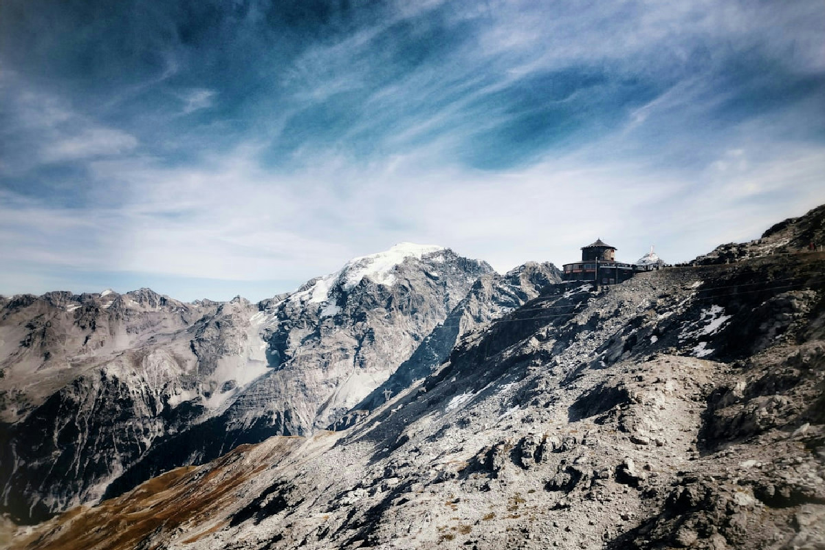 Dieci piste da sci italiane tra le più spettacolari da vivere almeno una volta nella vita